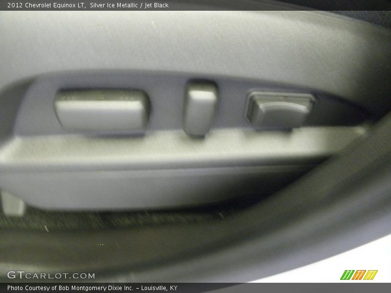Silver Ice Metallic / Jet Black 2012 Chevrolet Equinox LT