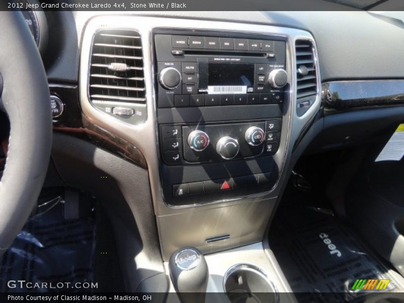 Stone White / Black 2012 Jeep Grand Cherokee Laredo 4x4