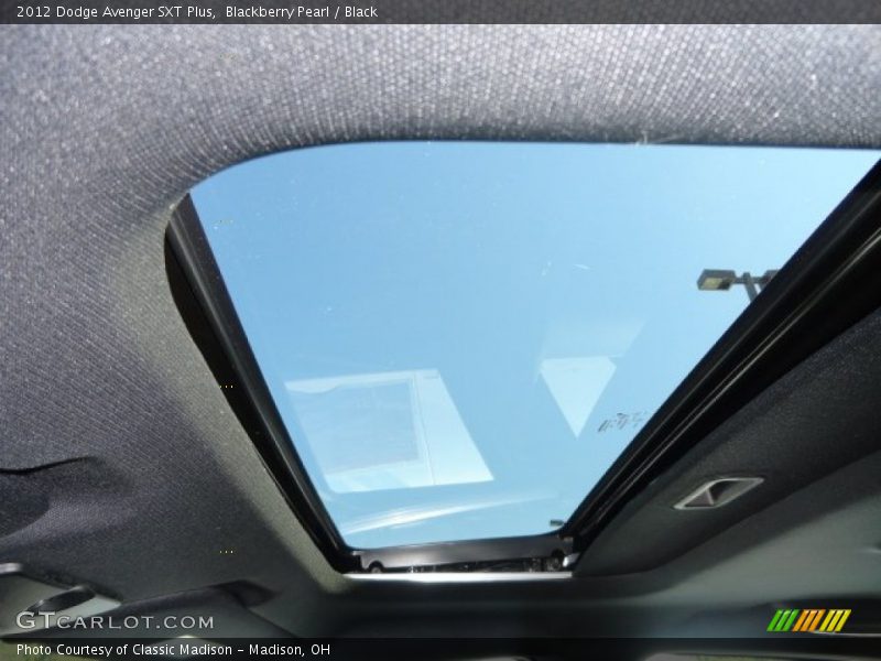 Blackberry Pearl / Black 2012 Dodge Avenger SXT Plus