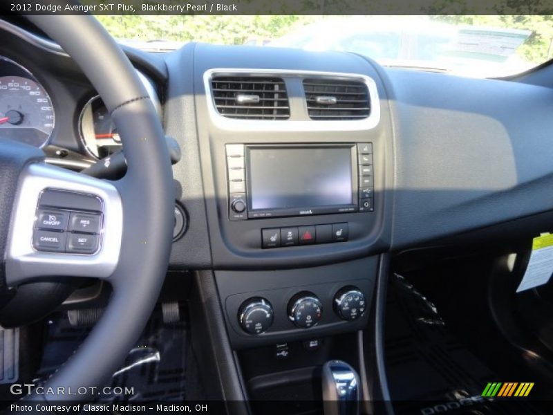 Blackberry Pearl / Black 2012 Dodge Avenger SXT Plus