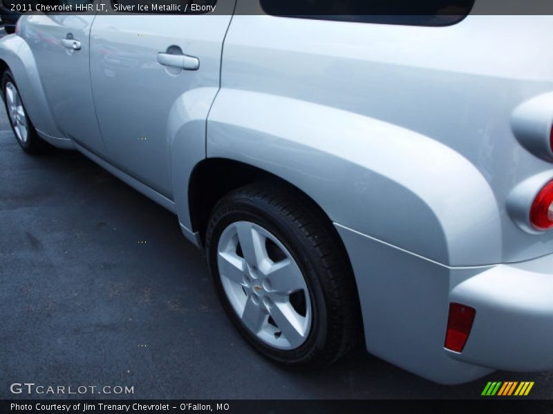 Silver Ice Metallic / Ebony 2011 Chevrolet HHR LT