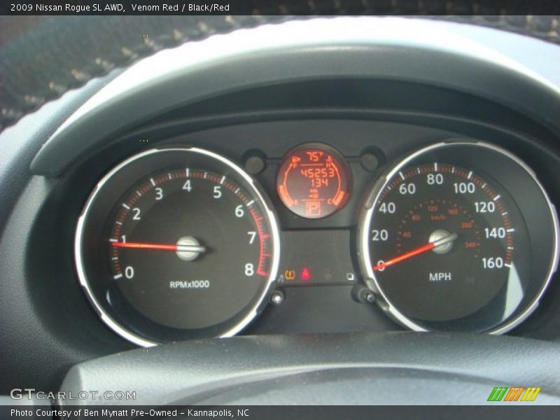 Venom Red / Black/Red 2009 Nissan Rogue SL AWD
