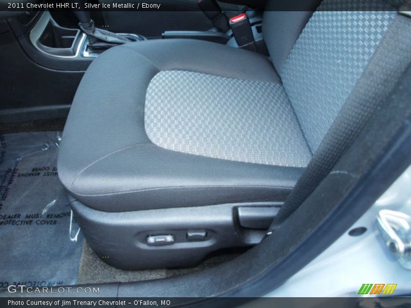 Silver Ice Metallic / Ebony 2011 Chevrolet HHR LT