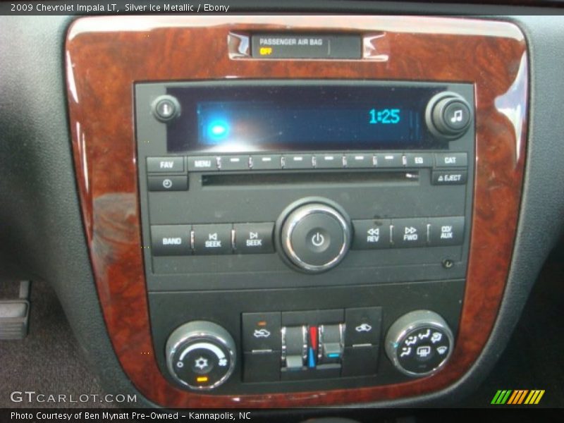 Silver Ice Metallic / Ebony 2009 Chevrolet Impala LT