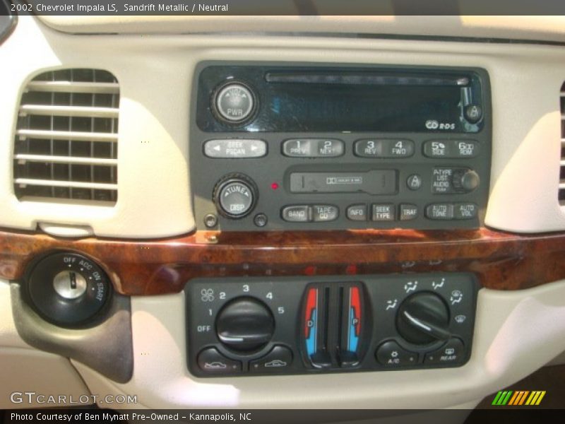 Sandrift Metallic / Neutral 2002 Chevrolet Impala LS