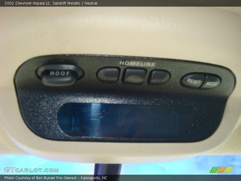Sandrift Metallic / Neutral 2002 Chevrolet Impala LS