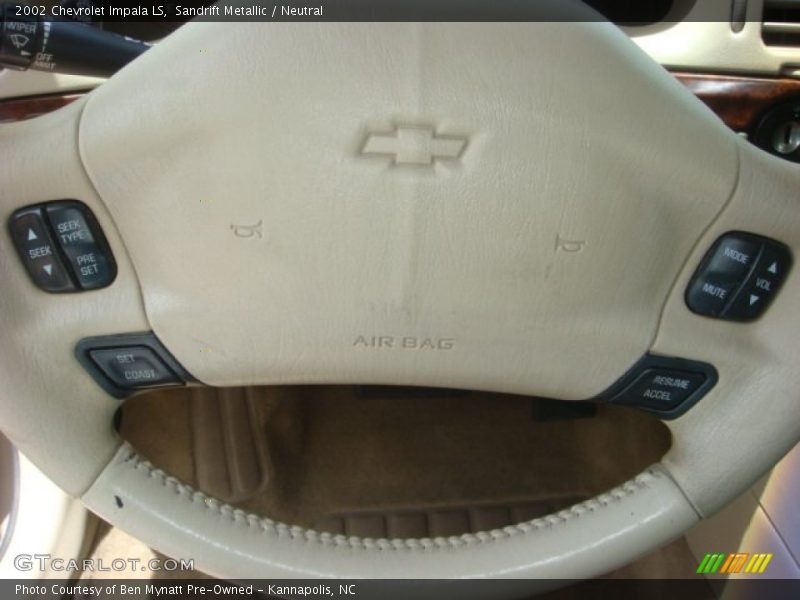 Sandrift Metallic / Neutral 2002 Chevrolet Impala LS