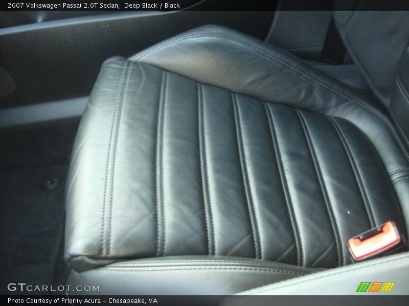Deep Black / Black 2007 Volkswagen Passat 2.0T Sedan