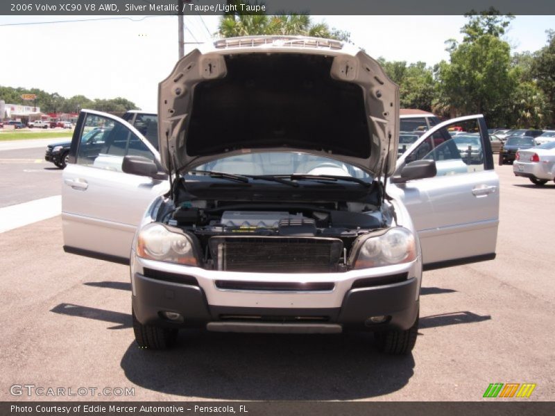 Silver Metallic / Taupe/Light Taupe 2006 Volvo XC90 V8 AWD