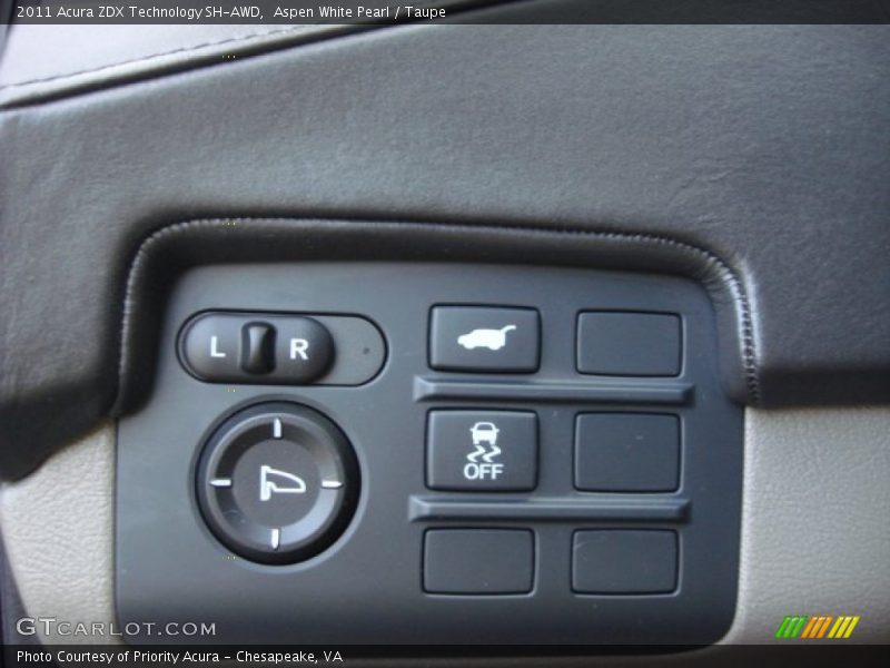 Aspen White Pearl / Taupe 2011 Acura ZDX Technology SH-AWD