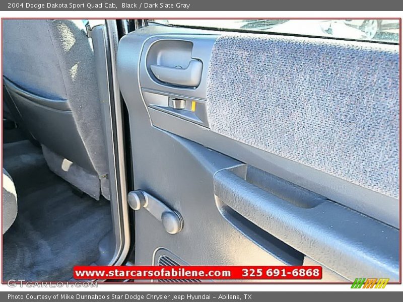 Black / Dark Slate Gray 2004 Dodge Dakota Sport Quad Cab