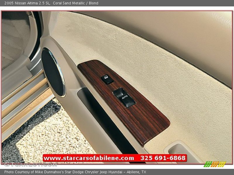 Coral Sand Metallic / Blond 2005 Nissan Altima 2.5 SL