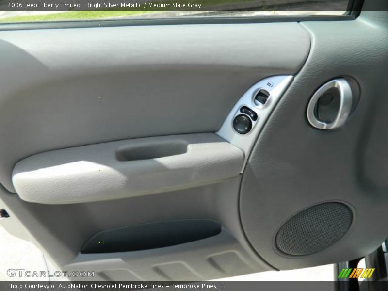 Bright Silver Metallic / Medium Slate Gray 2006 Jeep Liberty Limited