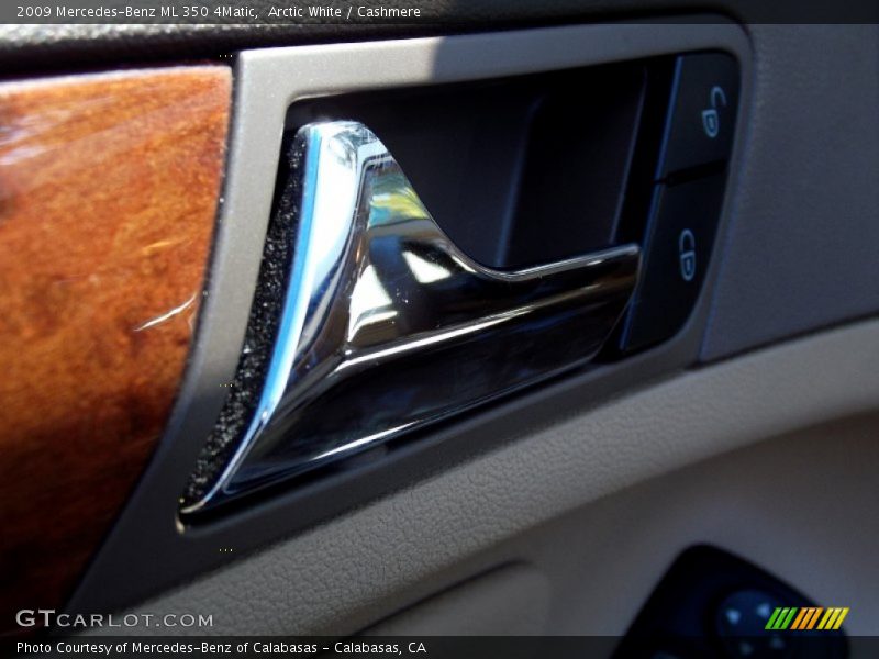 Arctic White / Cashmere 2009 Mercedes-Benz ML 350 4Matic