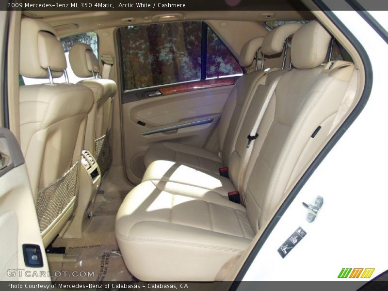 Arctic White / Cashmere 2009 Mercedes-Benz ML 350 4Matic