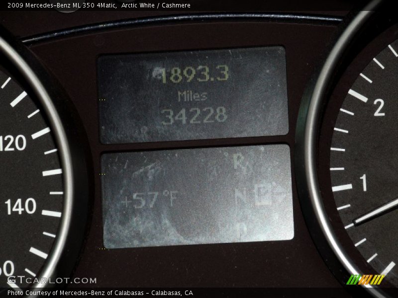 Arctic White / Cashmere 2009 Mercedes-Benz ML 350 4Matic