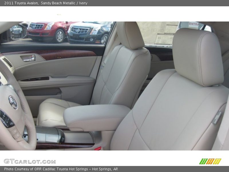 Sandy Beach Metallic / Ivory 2011 Toyota Avalon