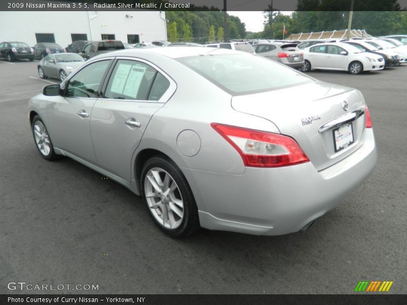 Radiant Silver Metallic / Charcoal 2009 Nissan Maxima 3.5 S