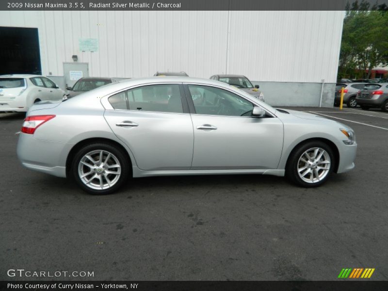 Radiant Silver Metallic / Charcoal 2009 Nissan Maxima 3.5 S