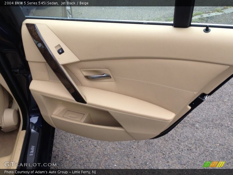 Jet Black / Beige 2004 BMW 5 Series 545i Sedan