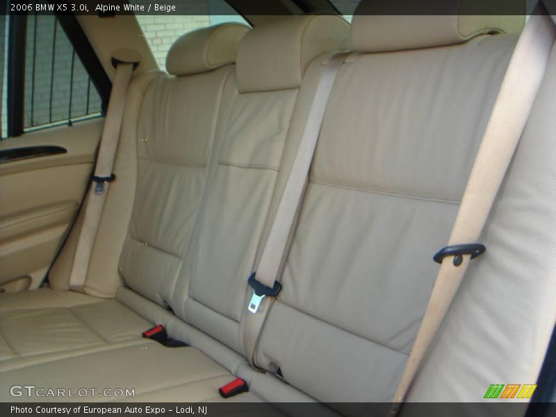Alpine White / Beige 2006 BMW X5 3.0i
