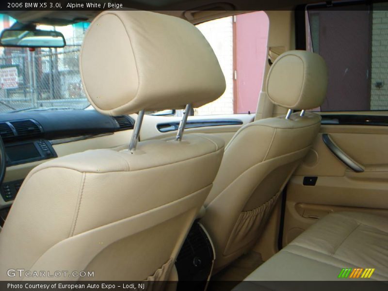Alpine White / Beige 2006 BMW X5 3.0i