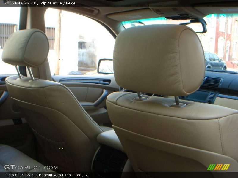Alpine White / Beige 2006 BMW X5 3.0i