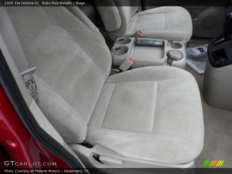 Ruby Red Metallic / Beige 2005 Kia Sedona LX