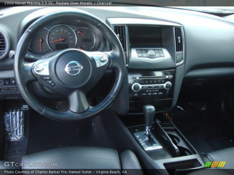 Radiant Silver Metallic / Charcoal 2009 Nissan Maxima 3.5 SV