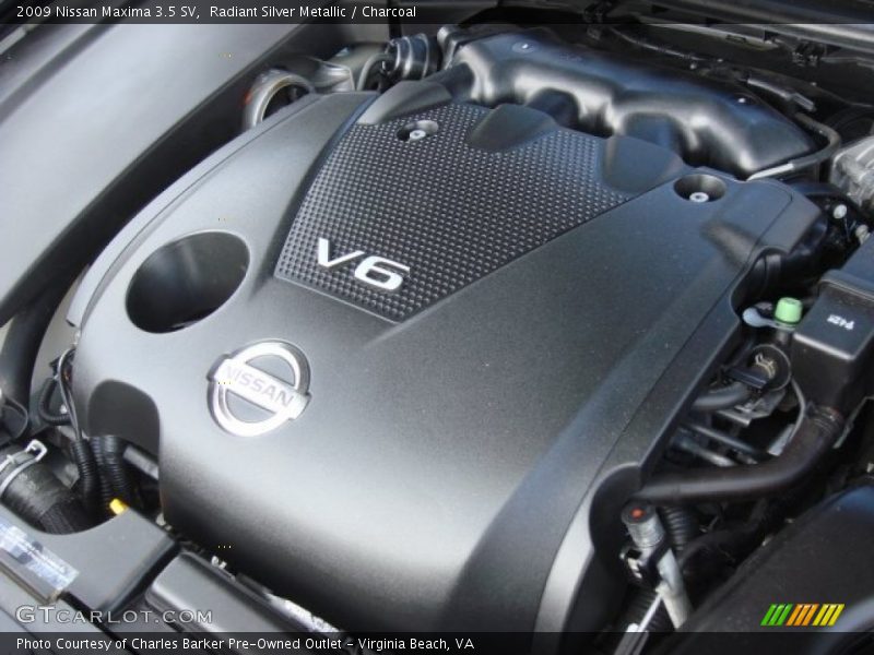 Radiant Silver Metallic / Charcoal 2009 Nissan Maxima 3.5 SV