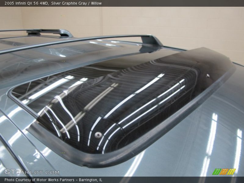 Silver Graphite Gray / Willow 2005 Infiniti QX 56 4WD