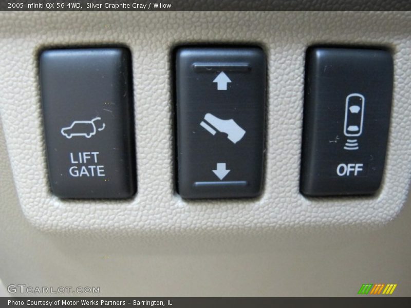 Silver Graphite Gray / Willow 2005 Infiniti QX 56 4WD
