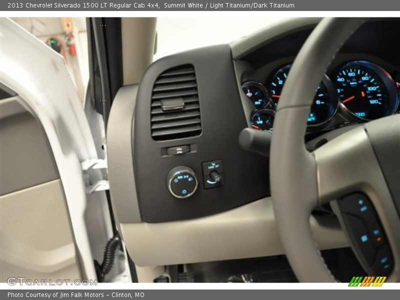 Summit White / Light Titanium/Dark Titanium 2013 Chevrolet Silverado 1500 LT Regular Cab 4x4