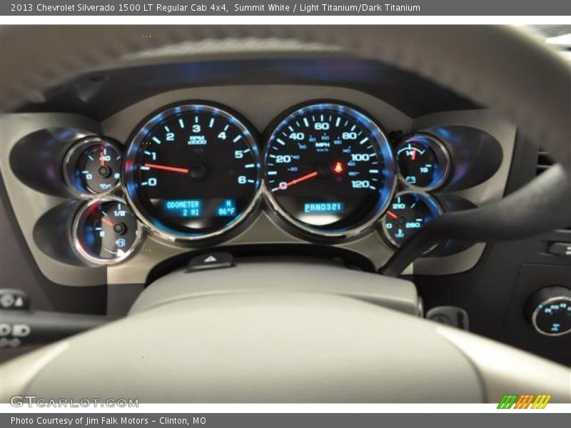 Summit White / Light Titanium/Dark Titanium 2013 Chevrolet Silverado 1500 LT Regular Cab 4x4