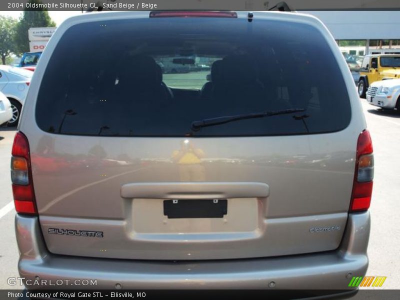 Sand Beige / Beige 2004 Oldsmobile Silhouette GL