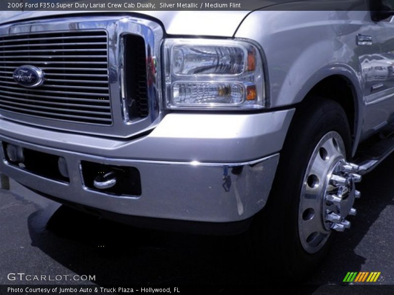 Silver Metallic / Medium Flint 2006 Ford F350 Super Duty Lariat Crew Cab Dually