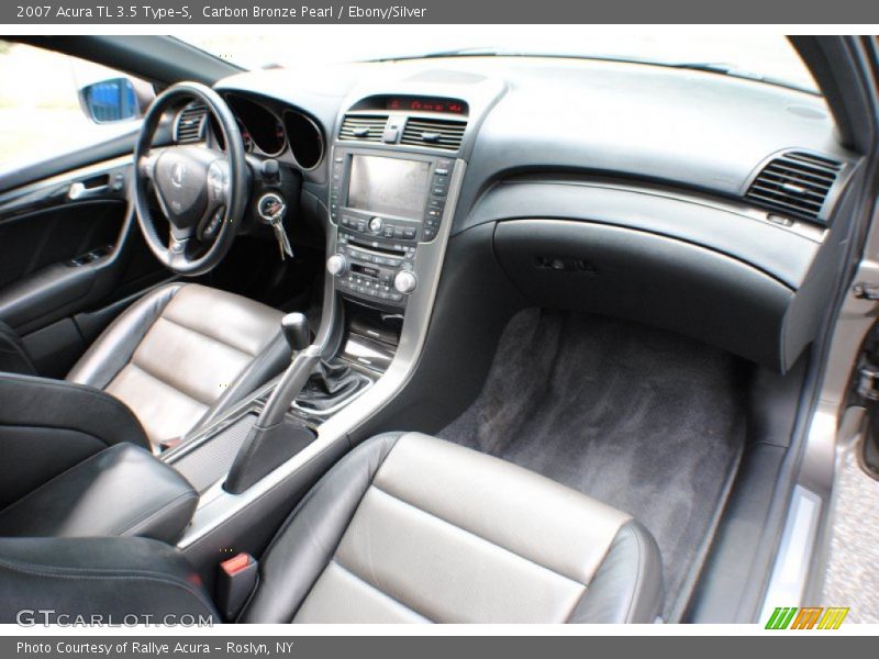 Dashboard of 2007 TL 3.5 Type-S