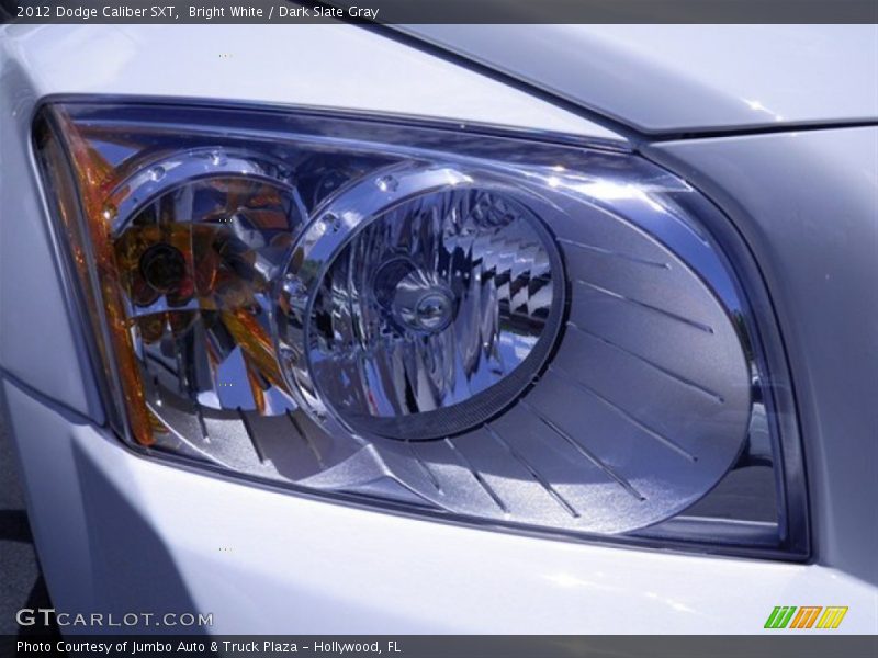 Bright White / Dark Slate Gray 2012 Dodge Caliber SXT