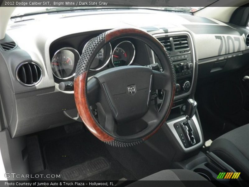 Bright White / Dark Slate Gray 2012 Dodge Caliber SXT