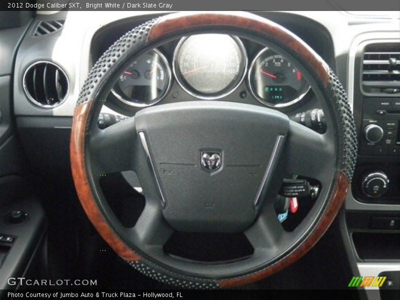 Bright White / Dark Slate Gray 2012 Dodge Caliber SXT