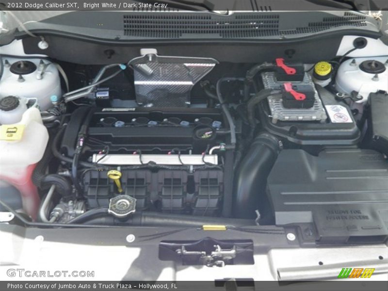 Bright White / Dark Slate Gray 2012 Dodge Caliber SXT