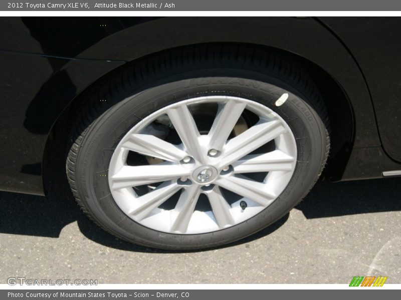 Attitude Black Metallic / Ash 2012 Toyota Camry XLE V6