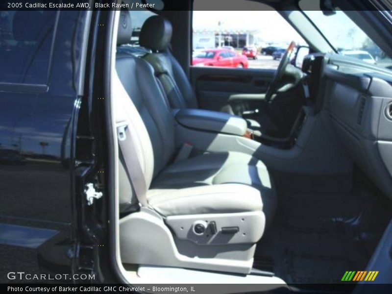 Black Raven / Pewter 2005 Cadillac Escalade AWD