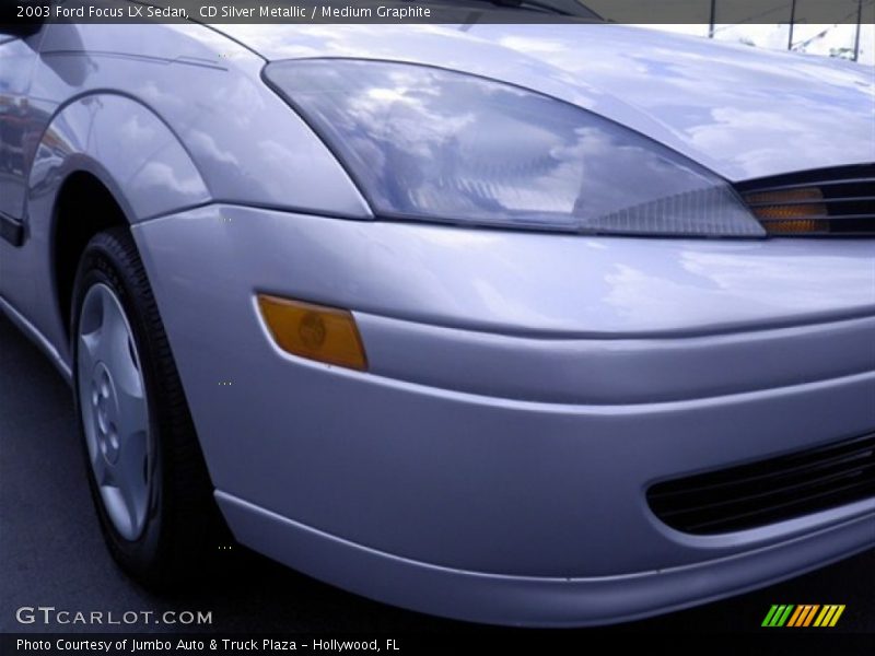CD Silver Metallic / Medium Graphite 2003 Ford Focus LX Sedan