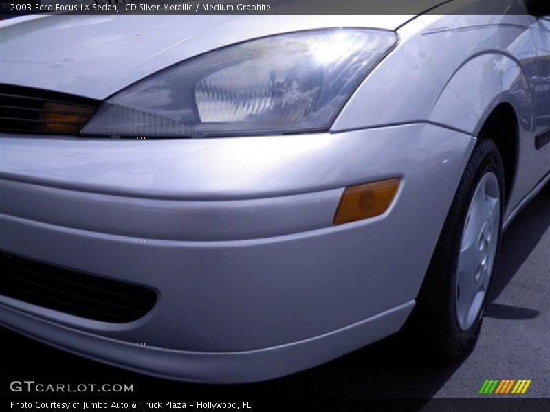 CD Silver Metallic / Medium Graphite 2003 Ford Focus LX Sedan