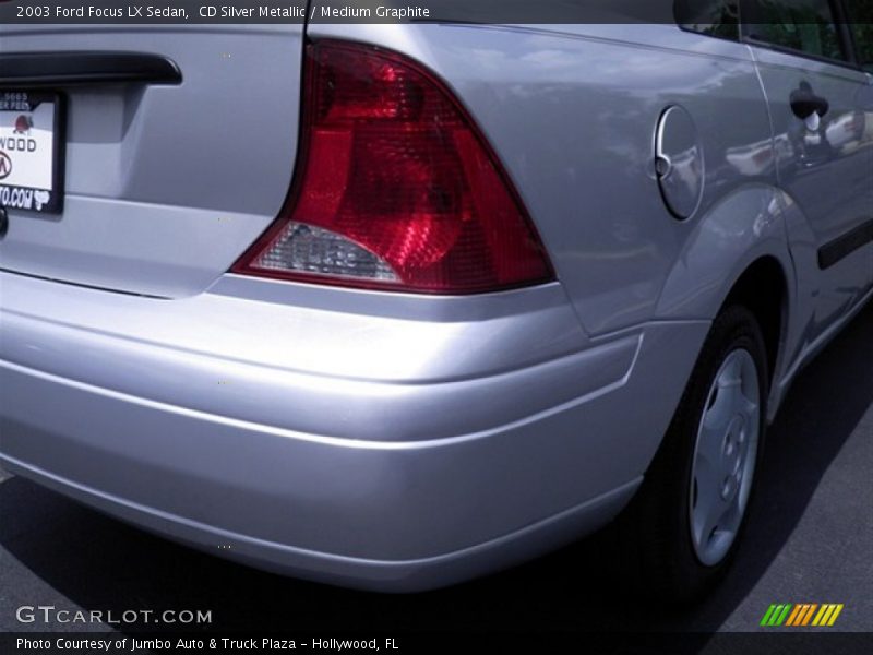 CD Silver Metallic / Medium Graphite 2003 Ford Focus LX Sedan