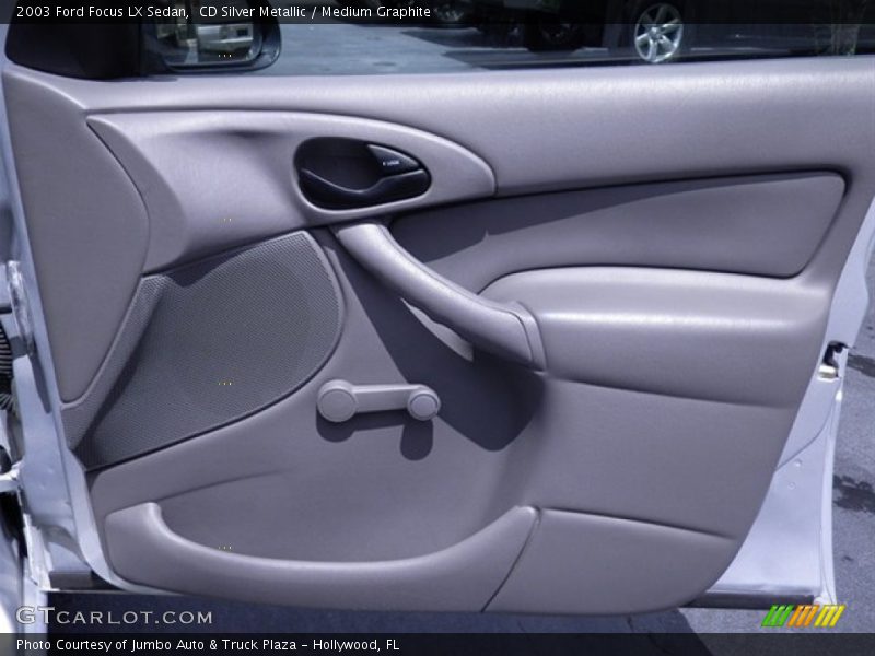 CD Silver Metallic / Medium Graphite 2003 Ford Focus LX Sedan