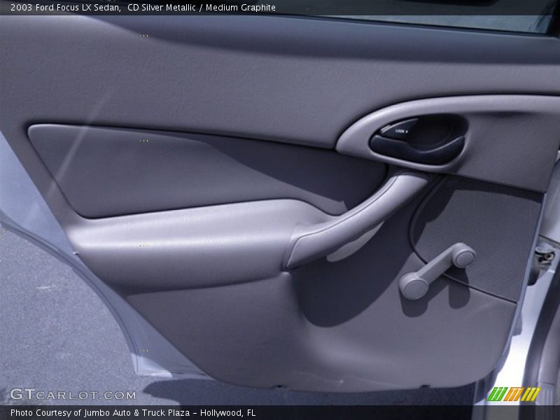 CD Silver Metallic / Medium Graphite 2003 Ford Focus LX Sedan