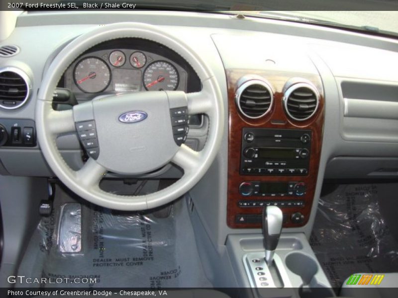 Black / Shale Grey 2007 Ford Freestyle SEL