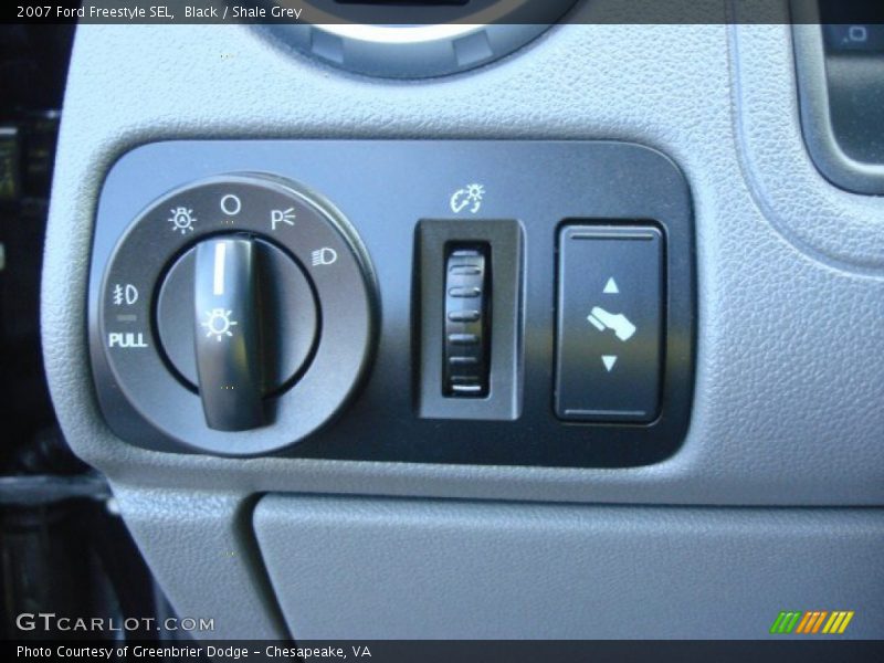 Black / Shale Grey 2007 Ford Freestyle SEL